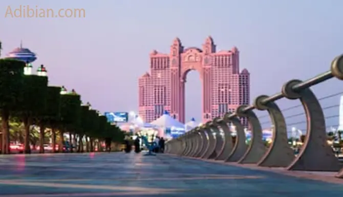 تفرجگاه کرنیش ابوطبی